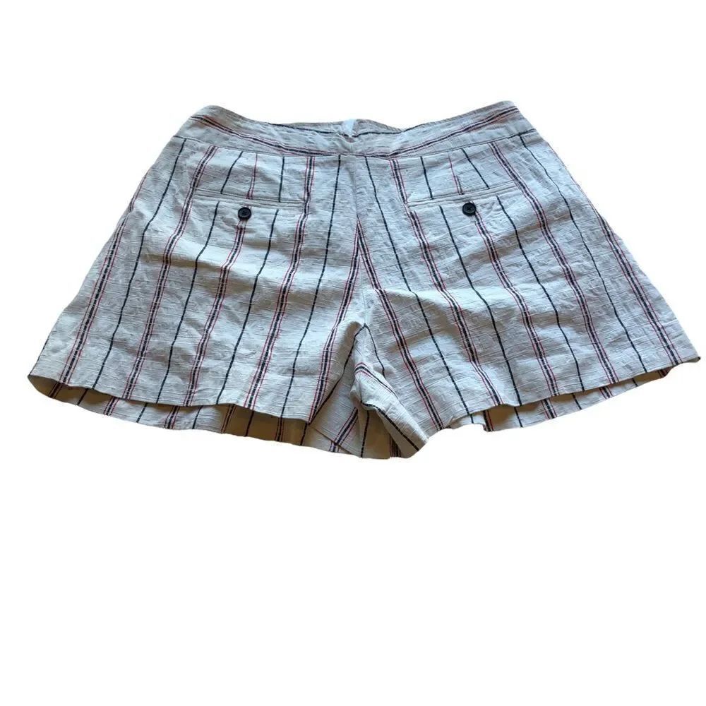 GAP shorts cream with black and red stripe side seam pockets Size 8 - Picture 2 of 7